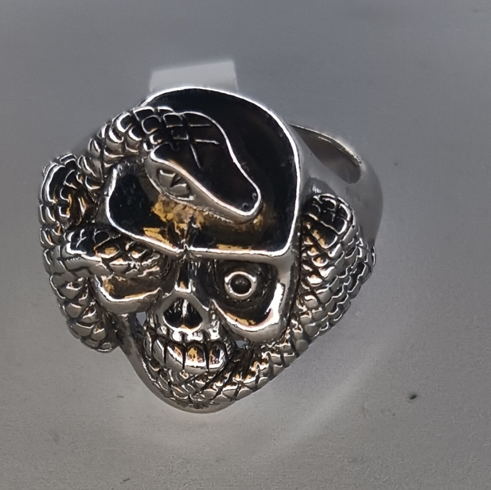 Mens Ring